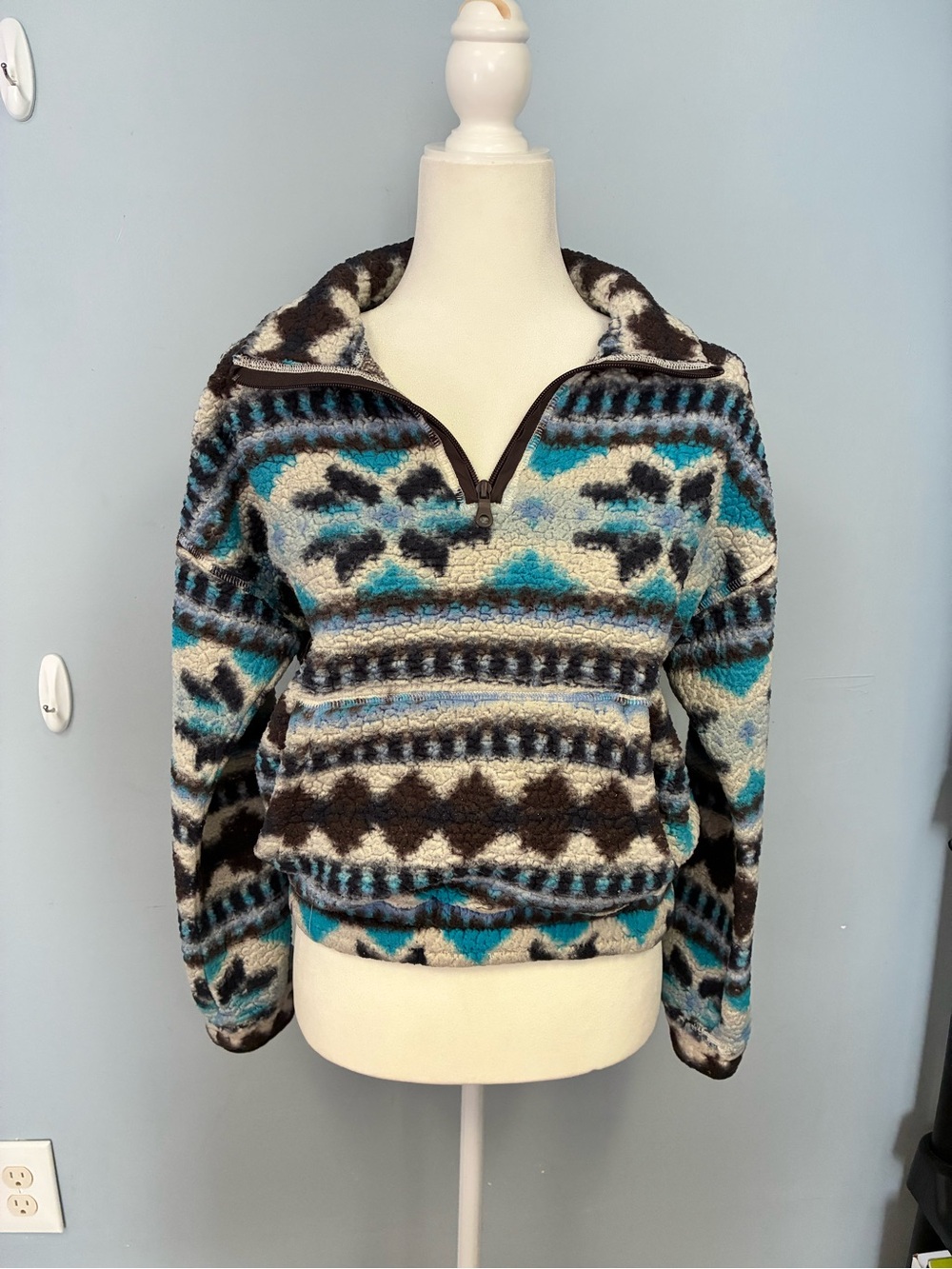 OFFLINE by Aerie XS Aztec Geometric 1/4 Zip Fleece Mock Neck Cropped